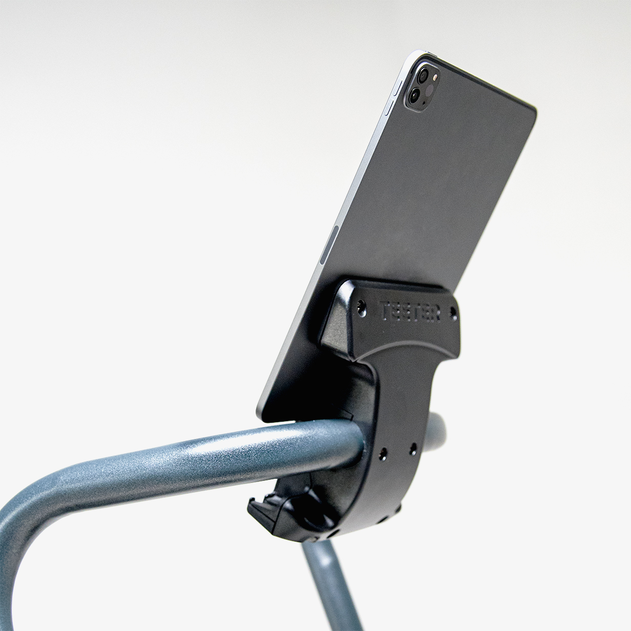 Product Feature - Media Rack